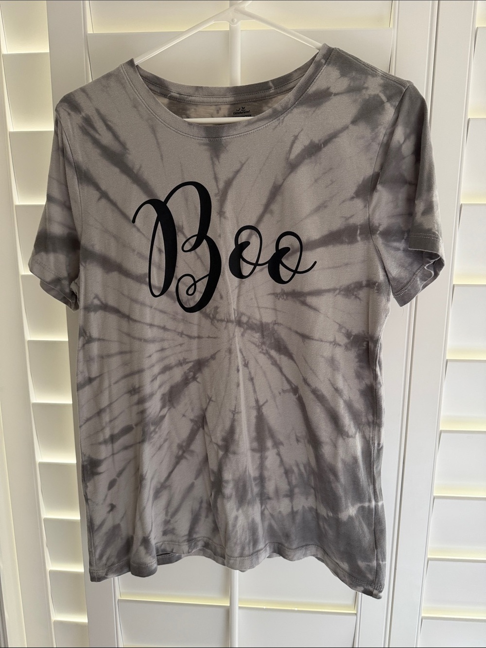 'Boo' Tie-Dye Tee - Gray